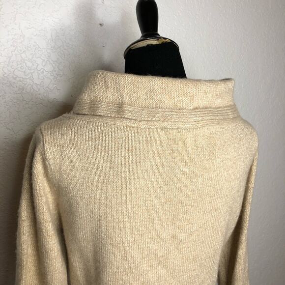 Yansi Fugel tan cream camel wool silk blend turtleneck sweater size Medium - Picture 11 of 16